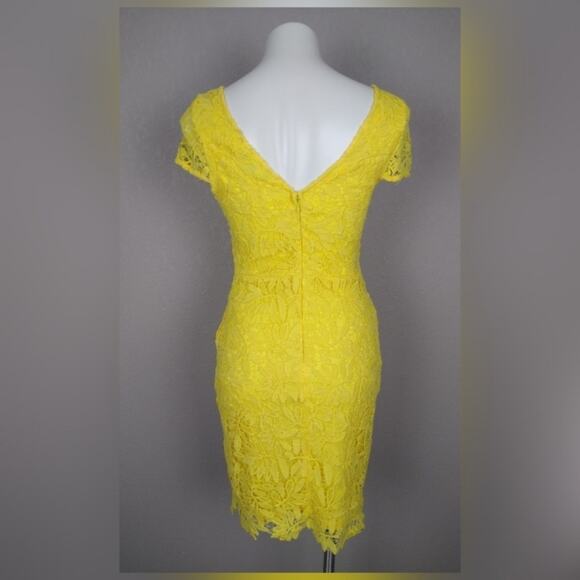 LuLu’s Right Sheer, Right Now Lace Bodycon Dress M - Picture 3 of 16